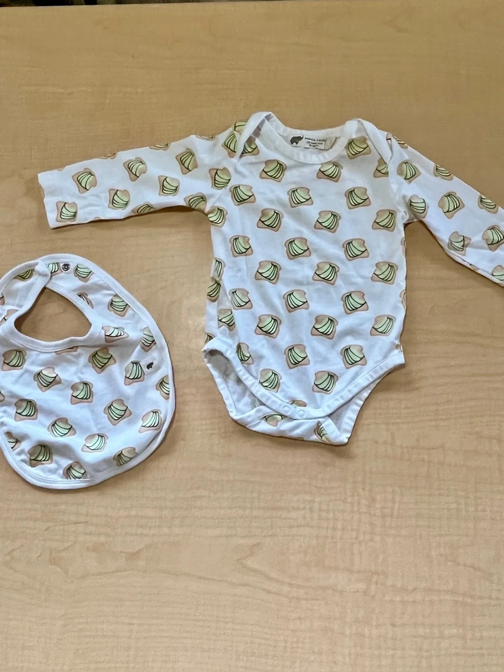 Monica + Andy Avocado Toast Organic Cotton Baby Bodysuit Bib Set 6-9M Unisex
